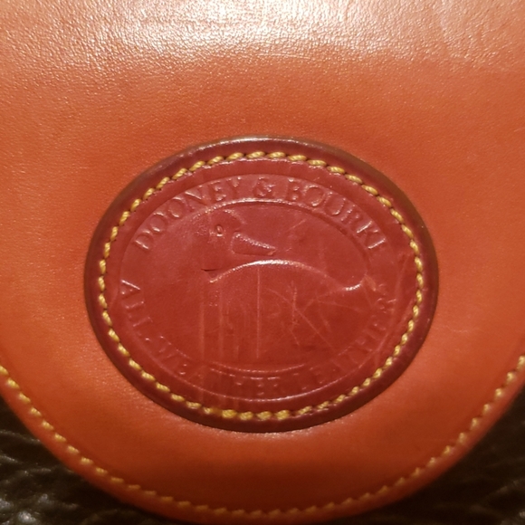 D&B Vintage Shoulder Purse - Picture 2 of 7